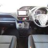 toyota voxy 2015 -TOYOTA--Voxy DBA-ZRR80W--ZRR80-0125119---TOYOTA--Voxy DBA-ZRR80W--ZRR80-0125119- image 21