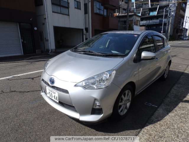 toyota aqua 2012 -TOYOTA--AQUA DAA-NHP10--NHP10-2059831---TOYOTA--AQUA DAA-NHP10--NHP10-2059831- image 1