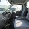 isuzu elf-truck 2016 CFJ8477843 image 23