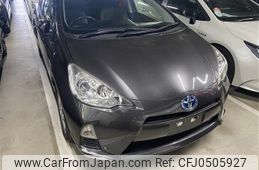 toyota aqua 2013 -TOYOTA--AQUA NHP10--6231707---TOYOTA--AQUA NHP10--6231707-