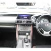 lexus is 2019 CFJ1652319 image 21