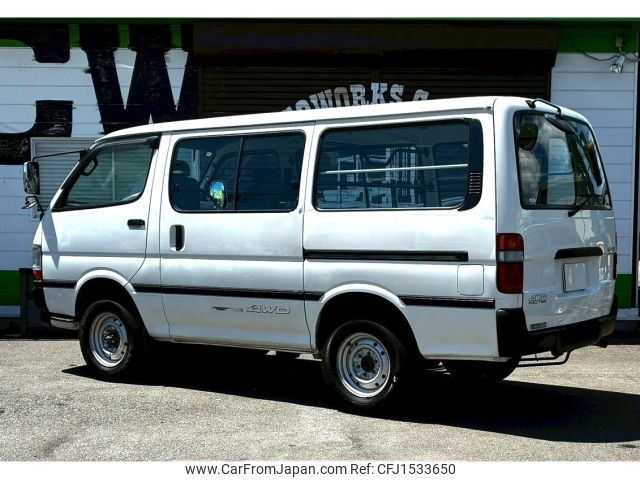 1/24 200系 HIACE SUPER GL 2004年式 白　　8/14 1/24 200系 HIACE SUPER GL 2004年式 白 8/14 1/24 200