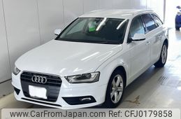 audi a4 2013 -AUDI 【山口 301た7693】--Audi A4 8KCDN-DA135289---AUDI 【山口 301た7693】--Audi A4 8KCDN-DA135289-