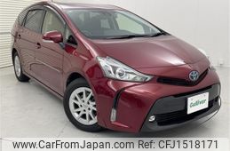 toyota prius-α 2021 CFJ1518171