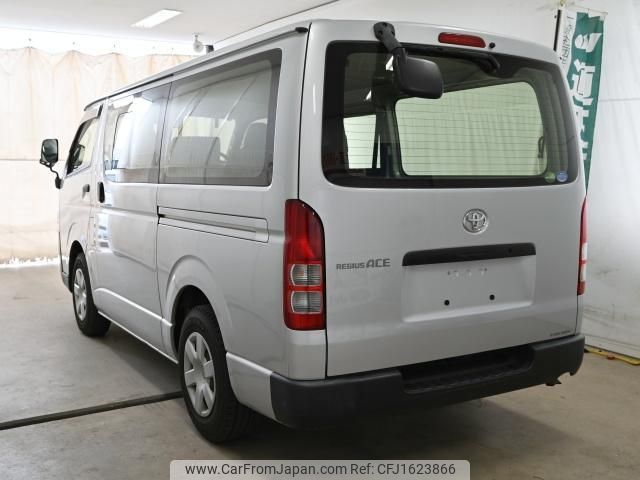 toyota regiusace-van 2020 CFJ1623866 image 2