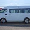 nissan nv350-caravan 2017 REALMOTOR_N9024080075F-90 image 3