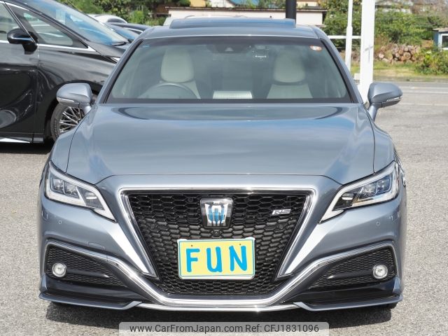 toyota crown 2018 CFJ1831096 image 2