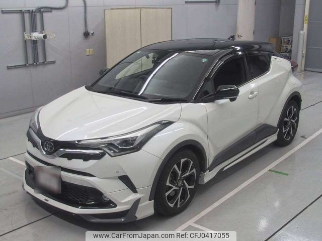 toyota c-hr 2018 -TOYOTA--C-HR NGX10-2003991---TOYOTA--C-HR NGX10-2003991- image 1