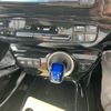 toyota prius-phv 2018 CFJ1673633 image 15