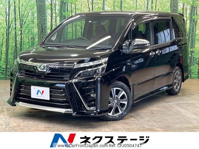 toyota voxy 2019 -TOYOTA--Voxy DBA-ZRR80W--ZRR80-0582984---TOYOTA--Voxy DBA-ZRR80W--ZRR80-0582984- image 1