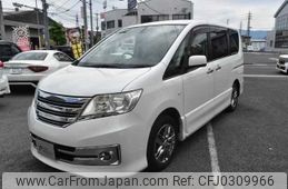 nissan serena 2011 TE4485