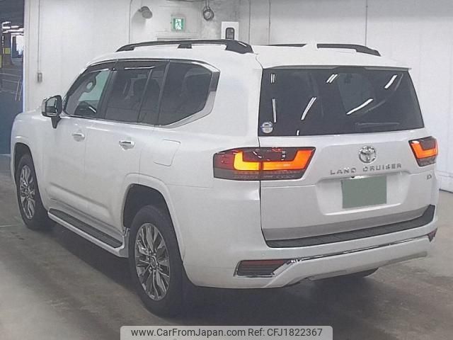 toyota land-cruiser 2024 CFJ1822367 image 2