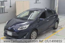 toyota aqua 2018 CFJ1499855