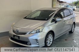 toyota prius-α 2012 CFJ1147541