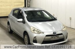 toyota aqua 2013 -TOYOTA--AQUA NHP10-6210816---TOYOTA--AQUA NHP10-6210816-