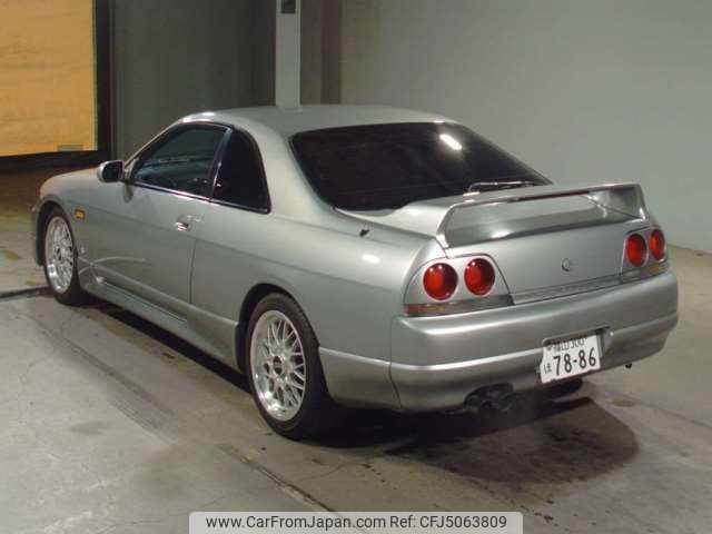 nissan skyline 1996 AUTOSERVER_F5_2874_139 image 2