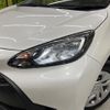 toyota aqua 2022 -TOYOTA--AQUA 6AA-MXPK11--MXPK11-2069156---TOYOTA--AQUA 6AA-MXPK11--MXPK11-2069156- image 12