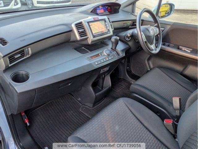 honda freed-spike 2013 CFJ1739056 image 2