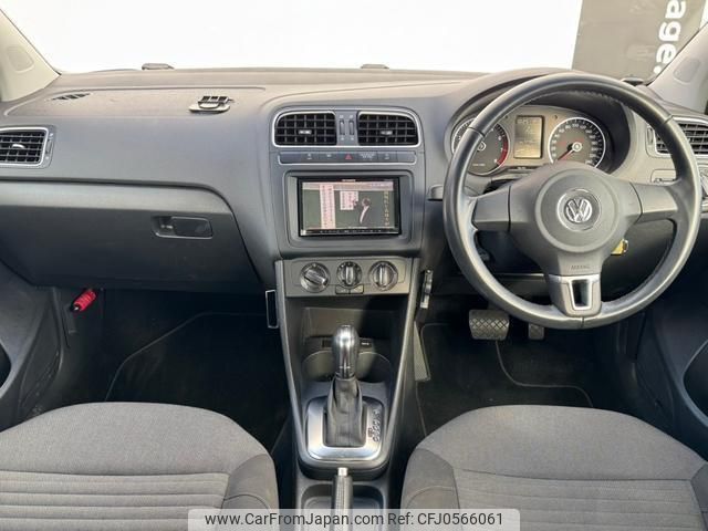 volkswagen polo 2013 quick_quick_DBA-6RCBZ_WVWZZZ6RZEV010617 image 2