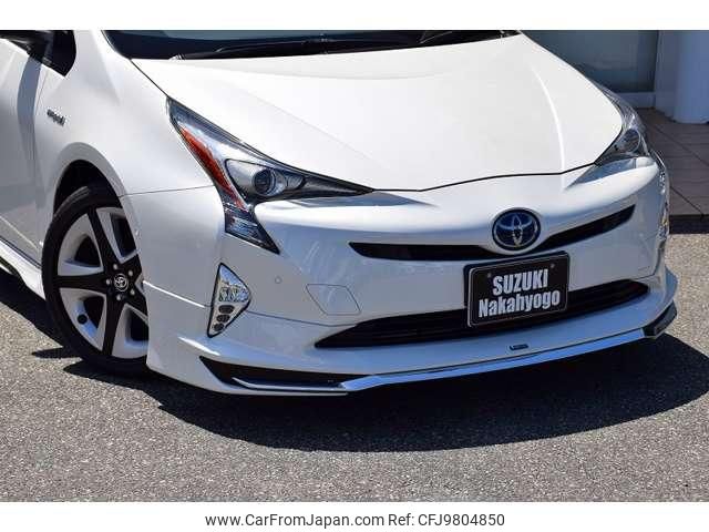 toyota prius 2018 quick_quick_DAA-ZVW50_ZVW50-8088098 image 2