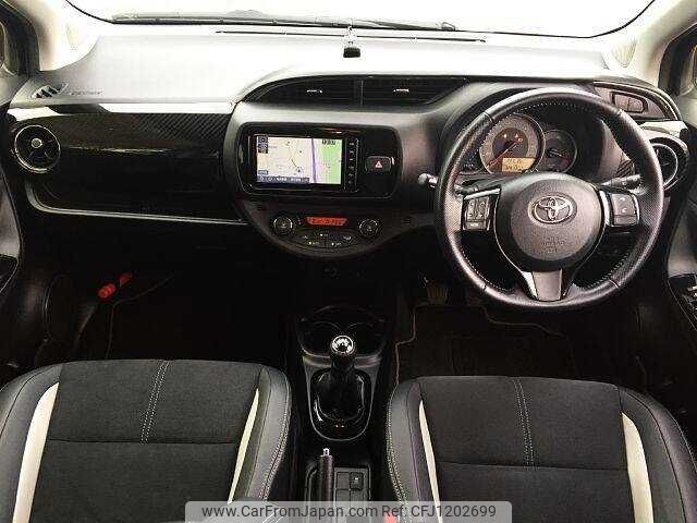 toyota vitz 2019 504928-930274 image 1