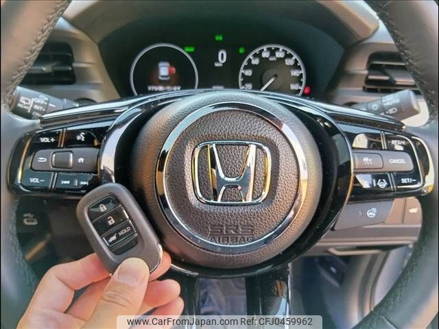honda vezel 2024 CFJ0459962 image 2