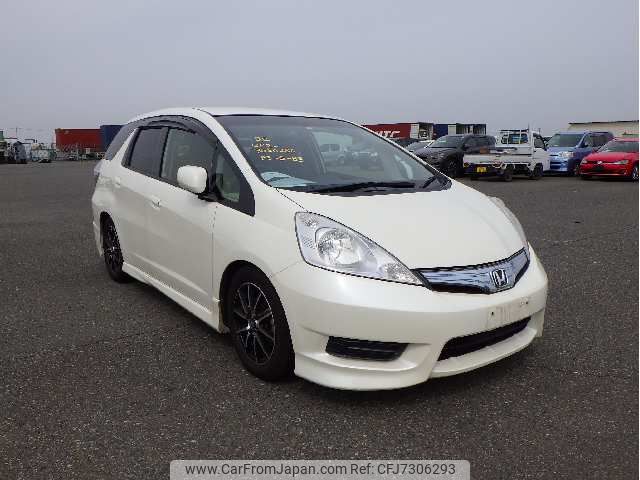 car_c6d61555-51f7-4116-98e2-