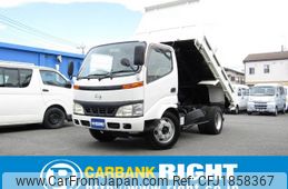 hino dutro 2005 CFJ1858367