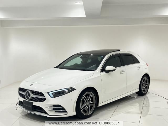 mercedes-benz a-class 2019 quick_quick_5BA-177084_WDD1770842J067416 image 1