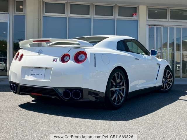 nissan gt-r 2014 CFJ1669826 image 2