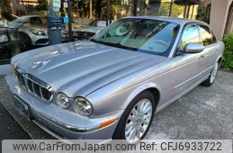 jaguar-xj-series-2003-8644-car_c6f0db93-eee8-41dd-ae44-7408bee9ca51