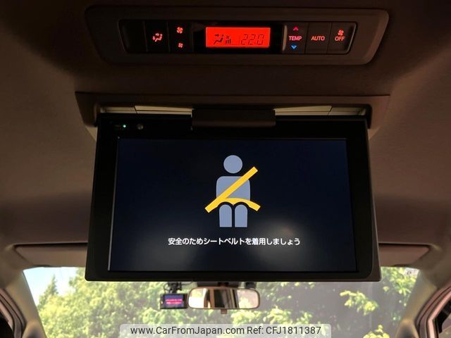 toyota voxy 2020 CFJ1811387 image 2