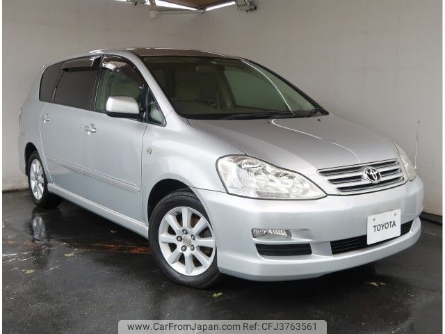 Toyota ipsum 2005
