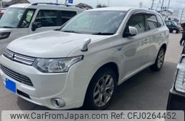 mitsubishi outlander-phev 2013 -MITSUBISHI--Outlander PHEV DLA-GG2W--GG2W-0010155---MITSUBISHI--Outlander PHEV DLA-GG2W--GG2W-0010155-