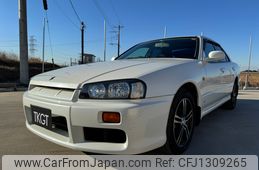 nissan skyline 2000 5341