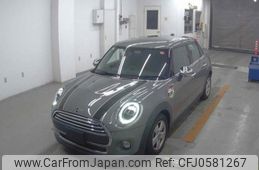 mini mini-others 2018 quick_quick_DBA-XU15M_WMWXU52080TH95181