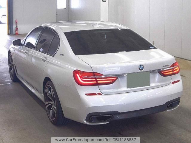 bmw 7-series 2017 quick_quick_DLA-7D20_WBA7D02000B072222 image 2