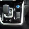 nissan serena 2018 quick_quick_DAA-HFC27_HFC27-024043 image 6