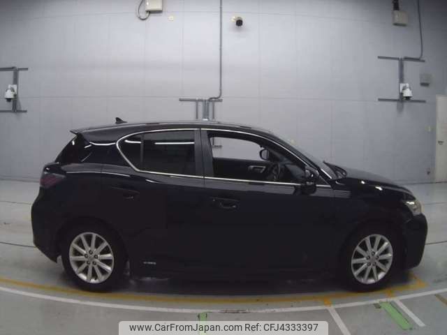lexus ct 2011 CFJ4333397 image 2