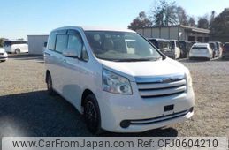 toyota noah 2010 -TOYOTA--Noah DBA-ZRR70G--ZRR70-0282828---TOYOTA--Noah DBA-ZRR70G--ZRR70-0282828-