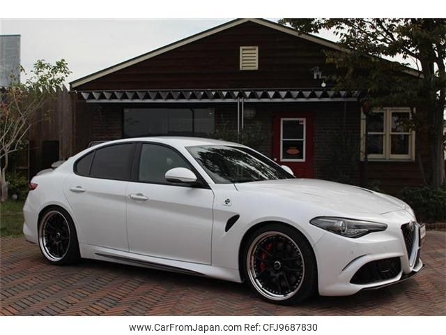 alfa-romeo giulia 2017 quick_quick_ABA-95229_ZAREAEHV6H7565202 image 1