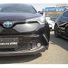 toyota c-hr 2017 quick_quick_DAA-ZYX10_ZYX10-2005387 image 2