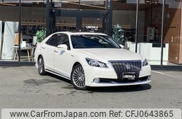 toyota crown-majesta 2013 -TOYOTA--Crown Majesta DAA-GWS214--GWS214-6001964---TOYOTA--Crown Majesta DAA-GWS214--GWS214-6001964-