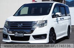 honda stepwagon 2013 CFJ1745136