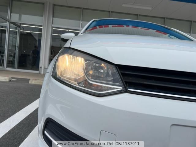 volkswagen polo 2016 -VOLKSWAGEN--VW Polo DBA-6RCJZ--WVWZZZ6RZGU020432---VOLKSWAGEN--VW Polo DBA-6RCJZ--WVWZZZ6RZGU020432- image 2