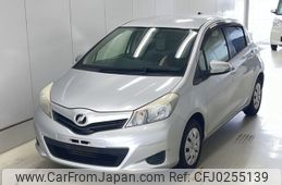 toyota vitz 2013 -TOYOTA--Vitz NSP130-2140247---TOYOTA--Vitz NSP130-2140247-