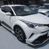 toyota c-hr 2017 quick_quick_DAA-ZYX10_ZYX10-2058950 image 10