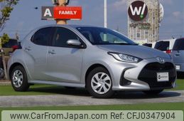 toyota yaris 2020 -TOYOTA--Yaris 5BA-MXPA10--MXPA10-2024913---TOYOTA--Yaris 5BA-MXPA10--MXPA10-2024913-