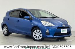 toyota aqua 2013 -TOYOTA--AQUA DAA-NHP10--NHP10-2253943---TOYOTA--AQUA DAA-NHP10--NHP10-2253943-