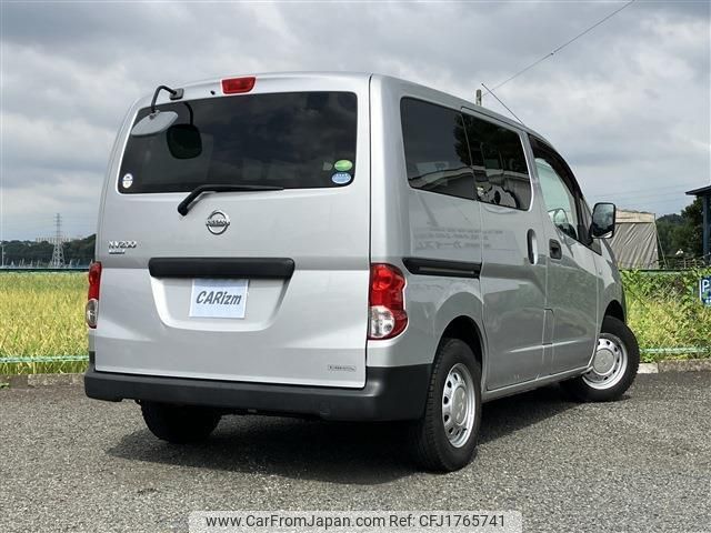 nissan nv200-vanette-van 2017 CFJ1765741 image 2